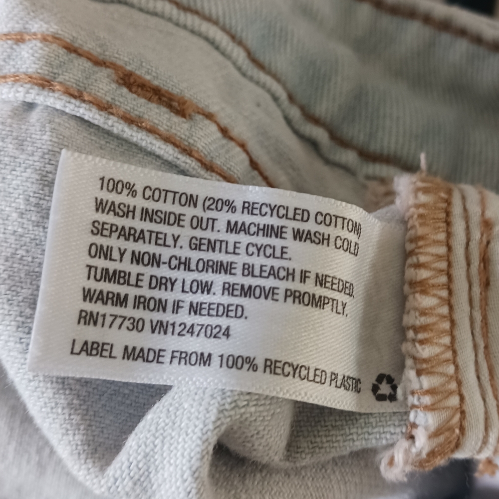 Wild Fable Button Fly Cutoff Denim Shorts - Picture 8 of 8